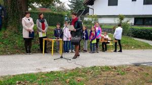 Otvoritev pločnika in javne razsvetljave na Štrekljevcu 1